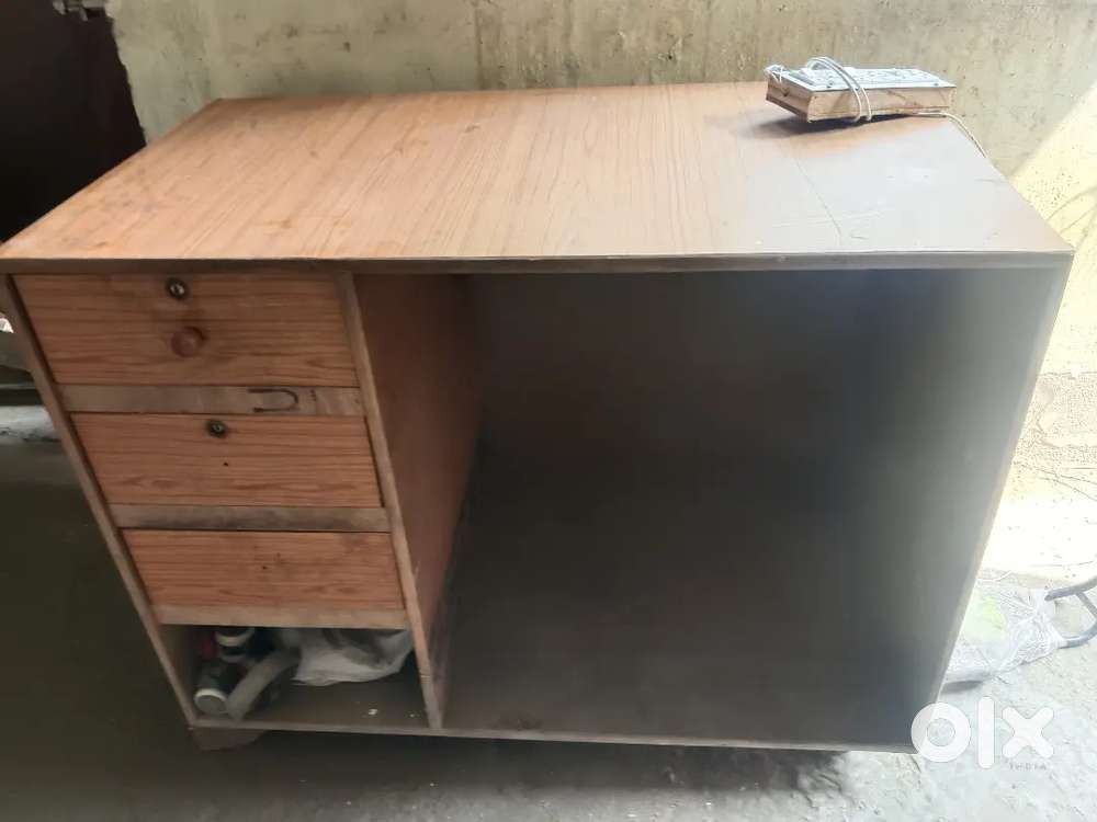 Shop Counter