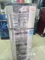 I'd67 Whirlpool mastermind double door refrigerator