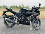 Yamaha R15 V3 Black colour