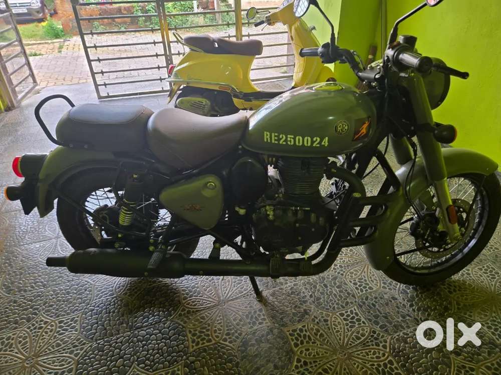 Royal enfield 350  very good condition like new