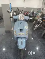 Piaggio vespa 2024 model blue color in showroom condition