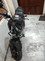 New Hero Xtreme 160R single hand bike