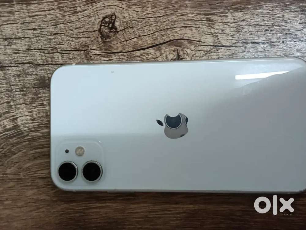 iPhone 11 minor scratch