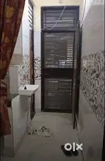 1BHK SAPRAT FLOOR FOR RENT