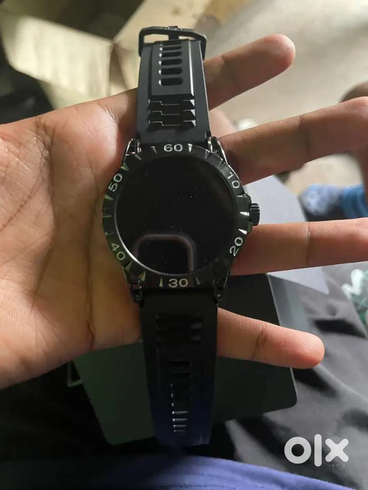 Boat smart watch