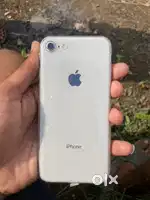 IPHONE 8..