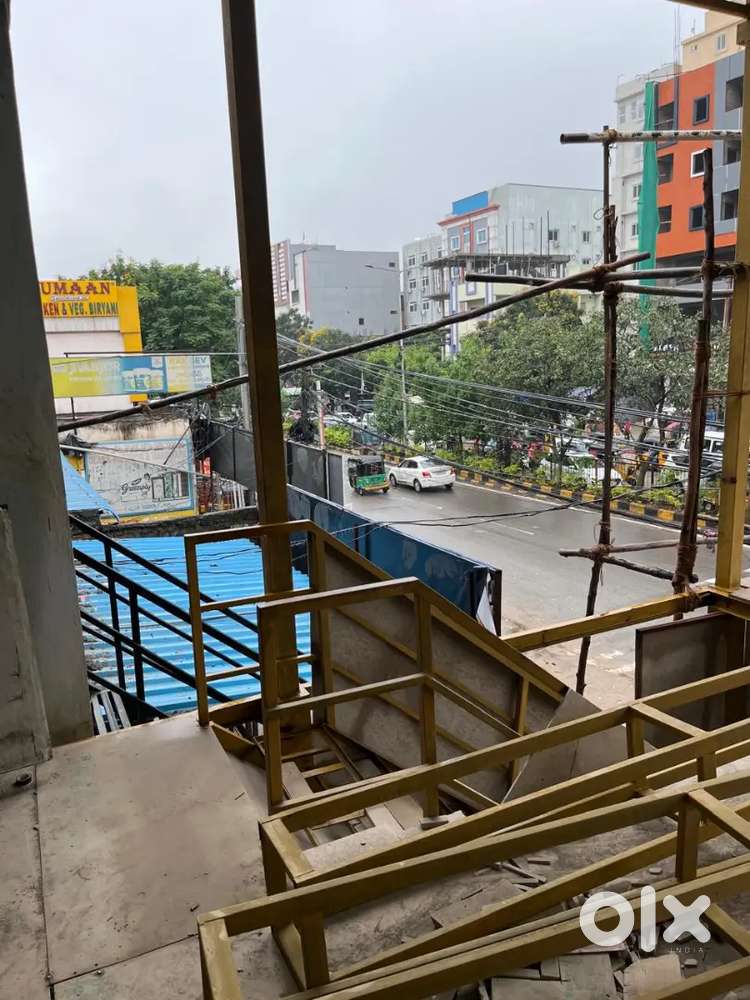 Hafeezpet kondapur main road