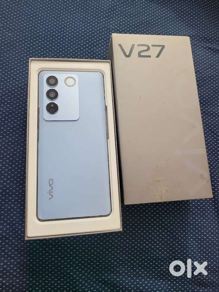 Vivo V27 (5G) (8/128GB) Box Charger