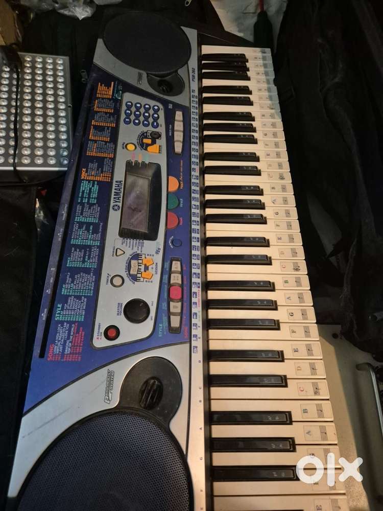 Yamaha PSR 61keys with stand
