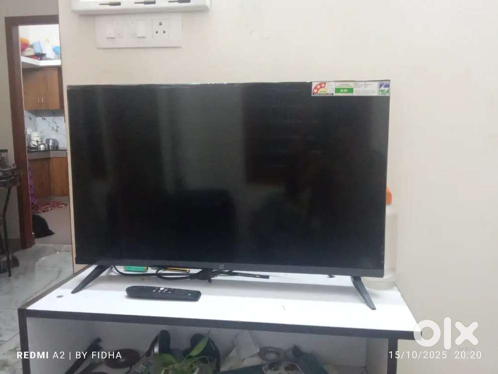 One Plus Android LED TV 32ing