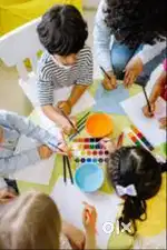 Creative art and painting classes