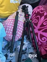 Digitek camera stand