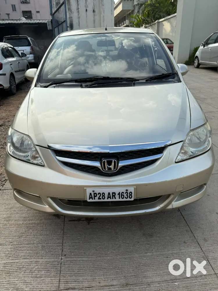 Honda City ZX 2006 Petrol 112000 Km Driven