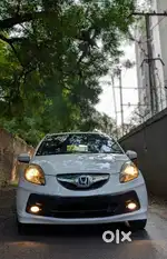 Honda Brio 2014 Petrol Well Maintained