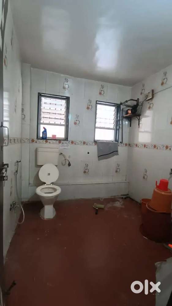 1bhk western toilet flat rent only student Bharti vidyapeeth katraj