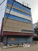 Commercial building for rent