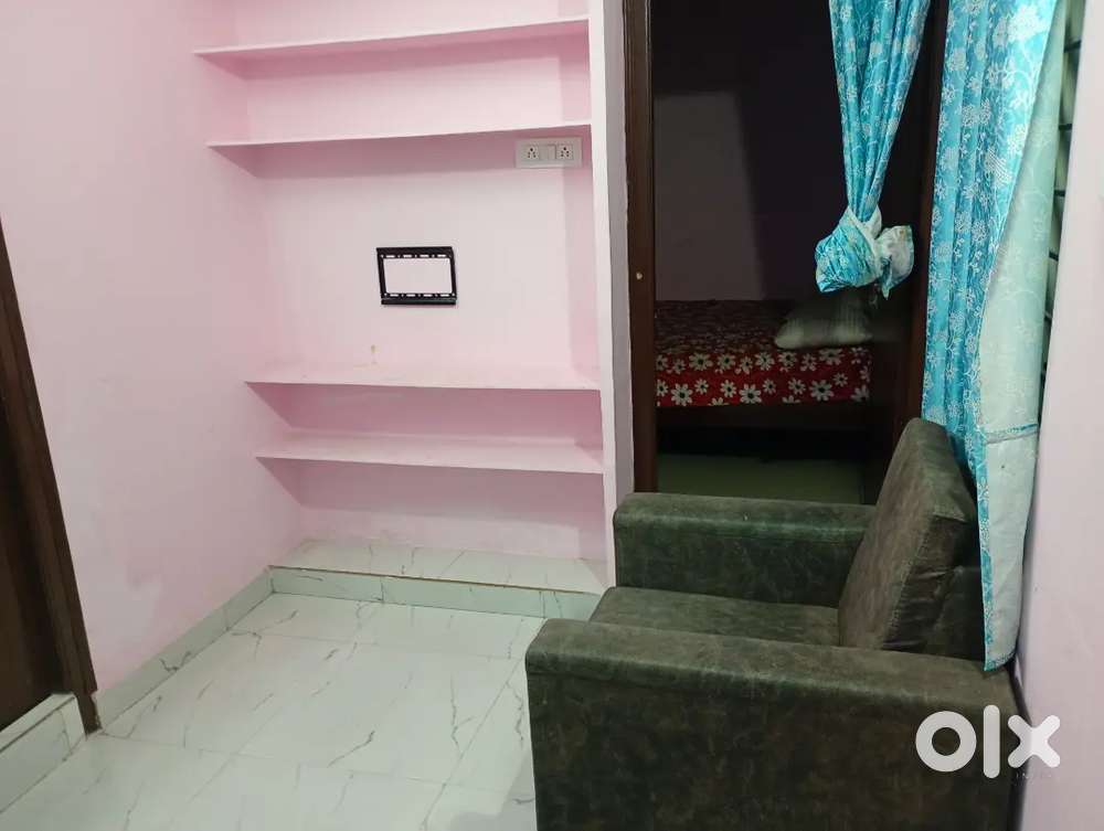 We r providing 1bhk fully furnished flats