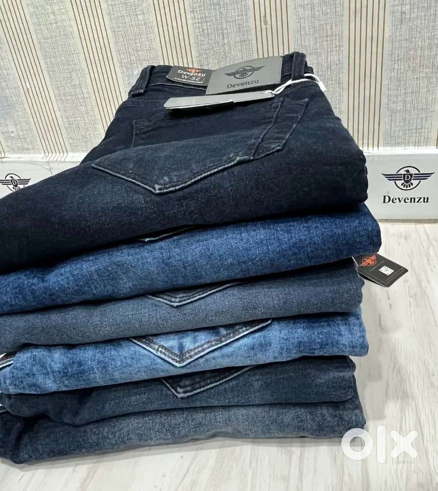 Video and contact Edditir