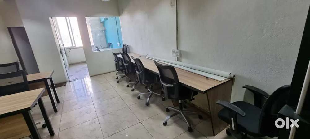 10SEATING BOSS CABIN FULLY FURNISHED OFFICE AT RENT M.G ROAD INDORE