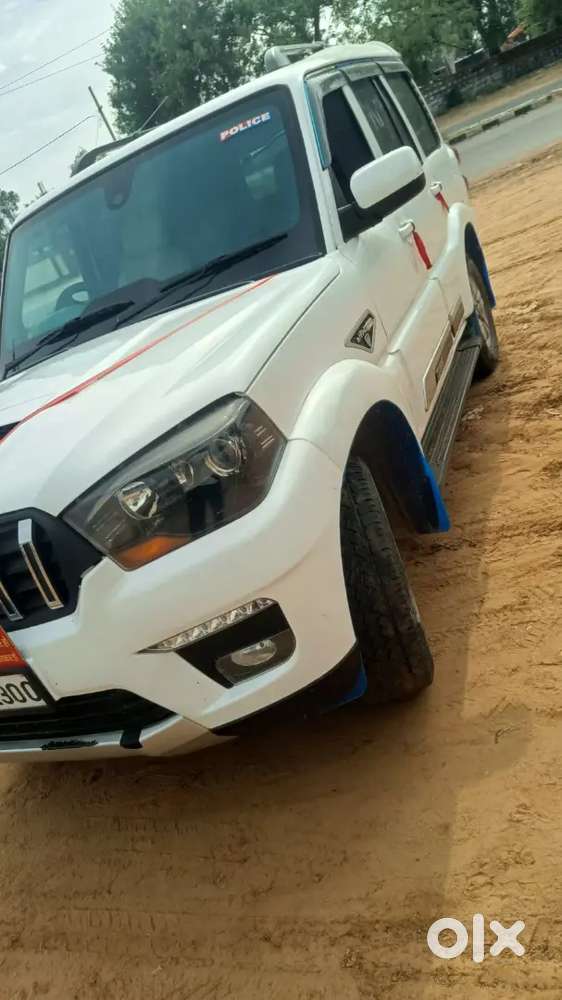Mahindra Scorpio Classic 2012 Diesel 125000 Km Driven