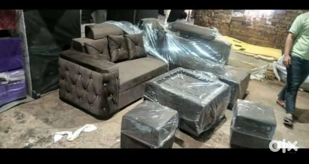 New. Sofa set in. Rohini.