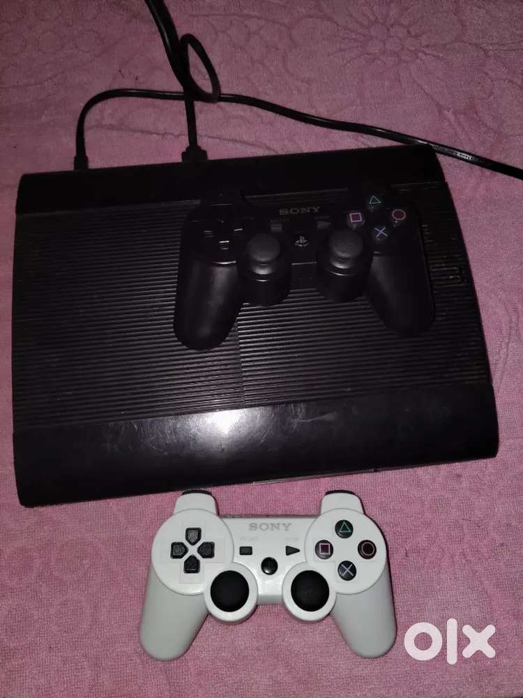 Ps3 super slim in best quality with 20 best games and 2 controllers