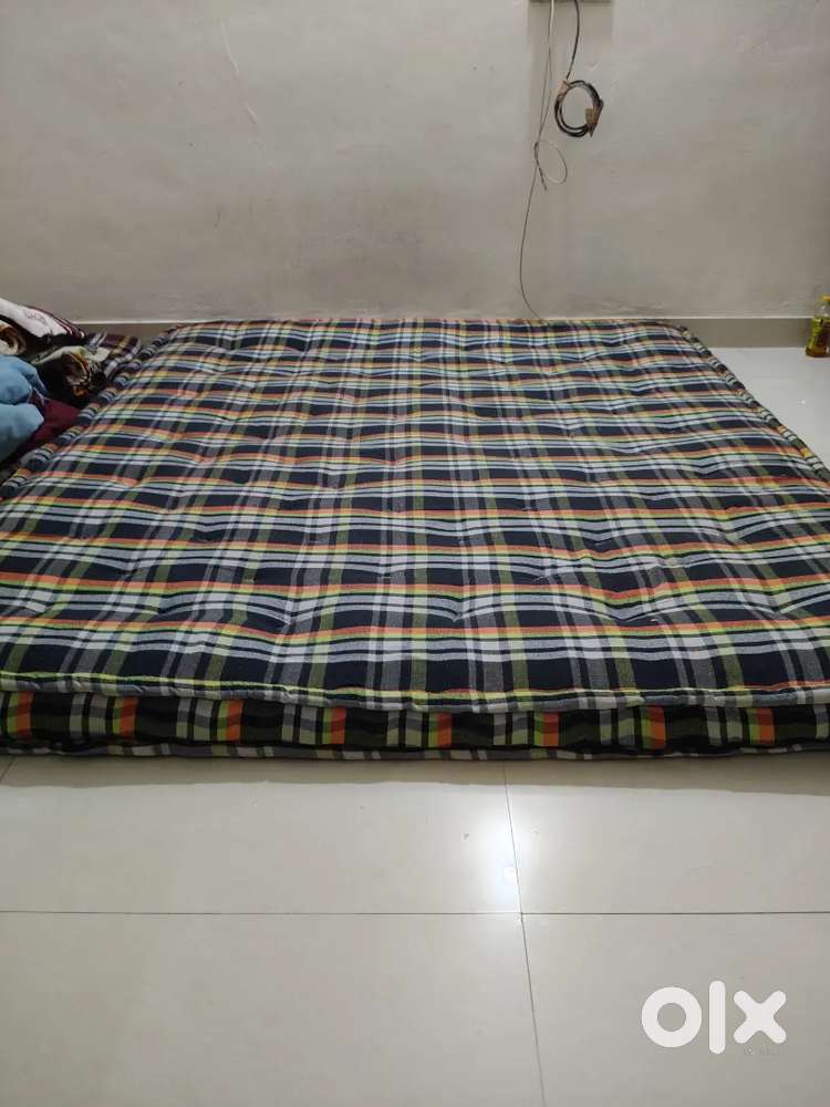 Gaddi king size (Double bed)