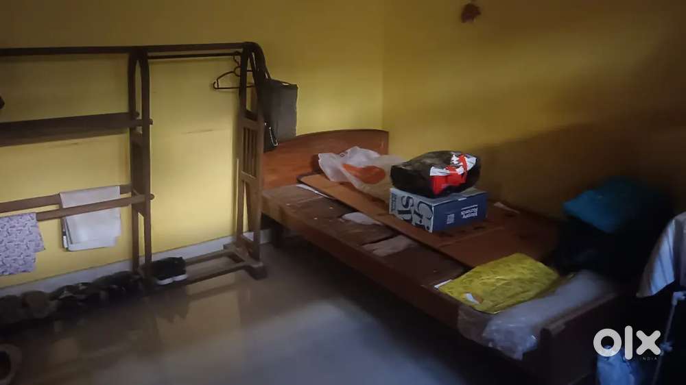 Looking for a female flatmate