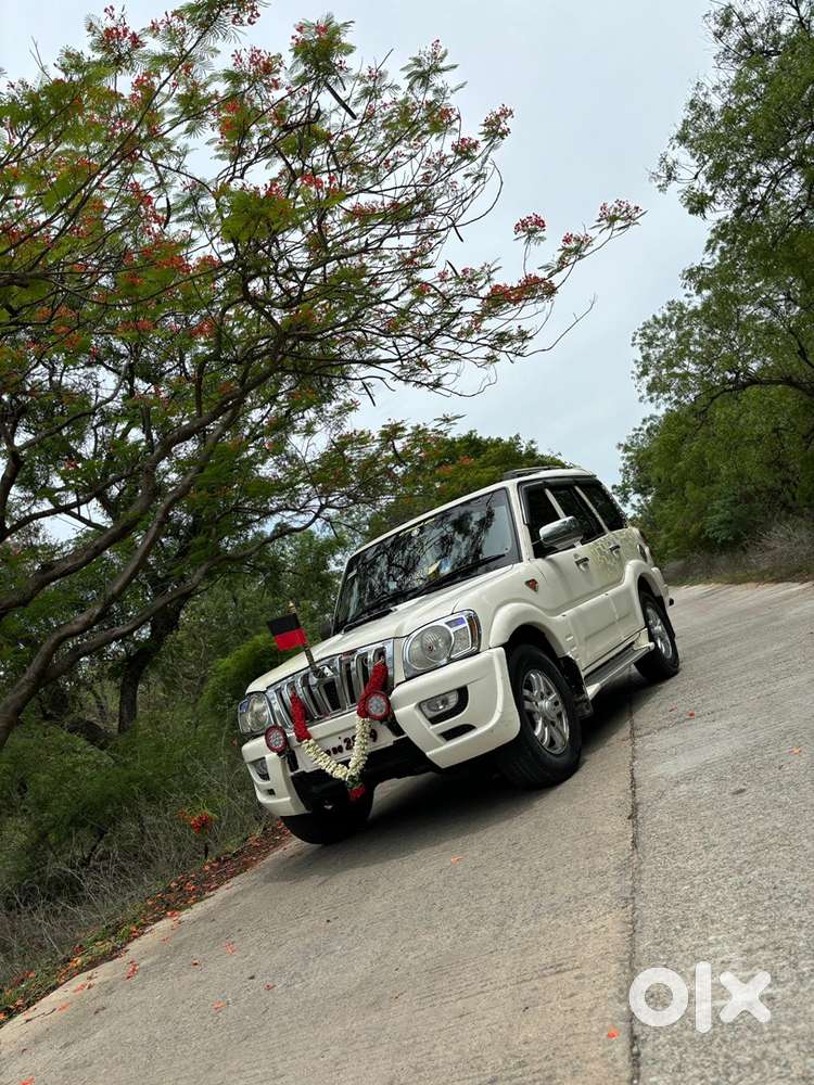 Mahindra Scorpio 2012 Diesel Well Maintained