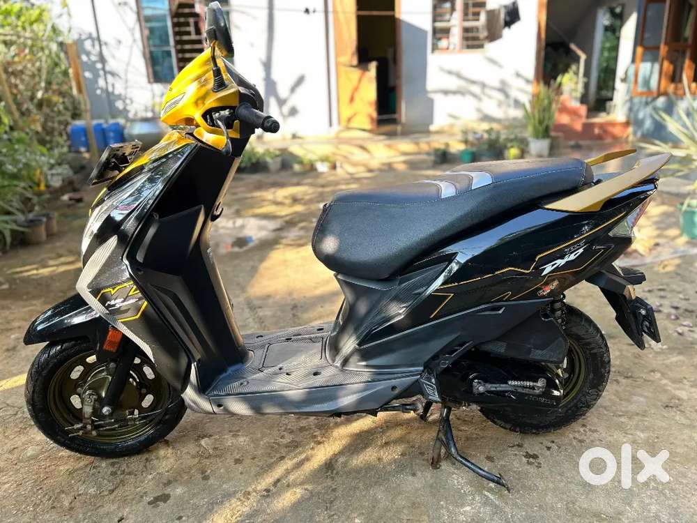 Honda Dio Dlx