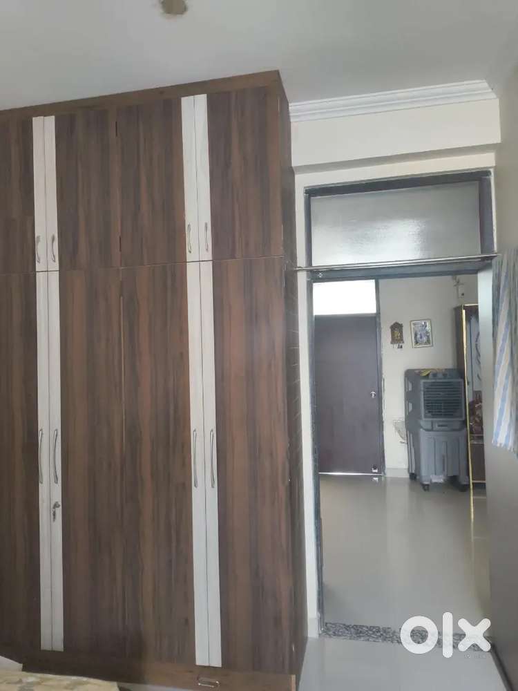 2BHK MAIN ROAD FLAT/APARTMENT