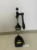 Aluminium Hand Press Juicer - Sturdy and Hardly Used