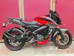 BAJAJ PULSAR NS200