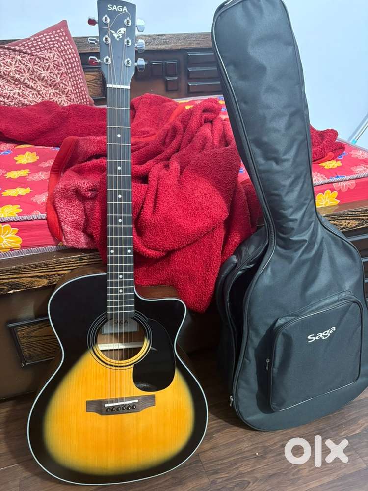 Saga sf600gc guitar