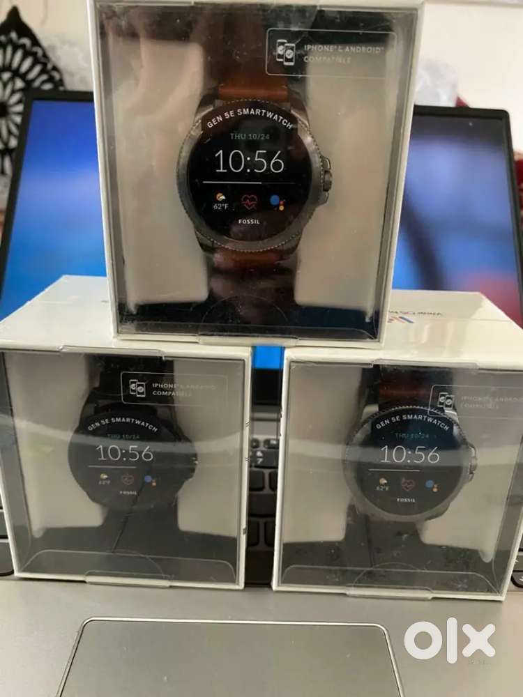 Fossil Gen-5 Smartwatches for Men Available in Bulk Quantity