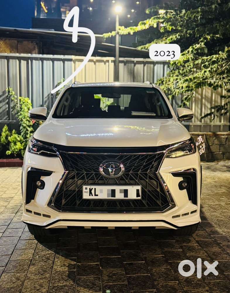 Toyota Fortuner 4X4 AT 2.8 Diesel, 2023, Diesel