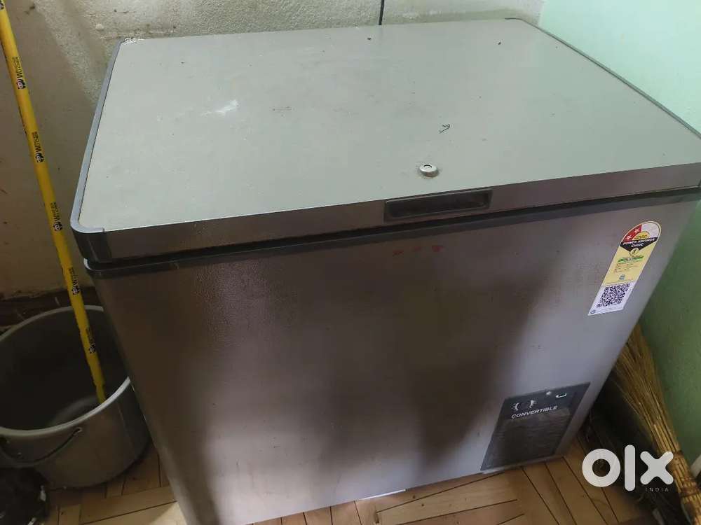 Freezer for cold storage