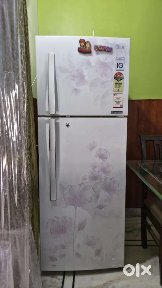 LG 285 Litres 4 Star Fridge fully working no problems