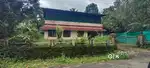 Kizhkkambalam erupampara 3 bhk semi furnished house for rent