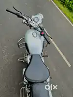 Royal Enfield bullet 350 classic