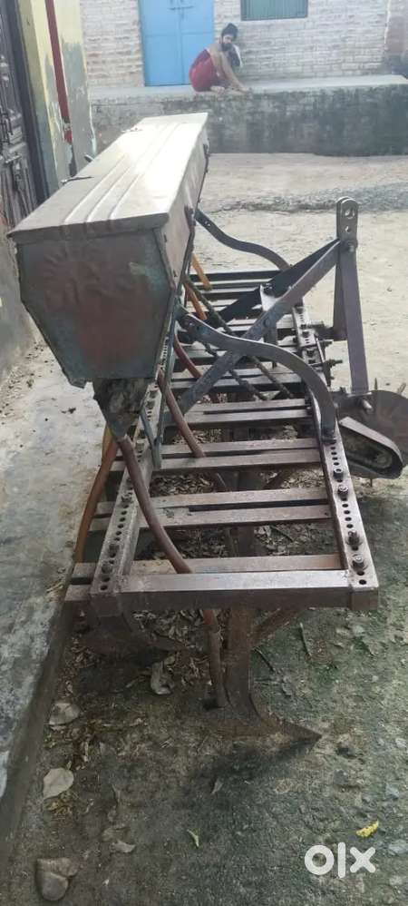 Seedrl jalaun parvatpur rs 20000