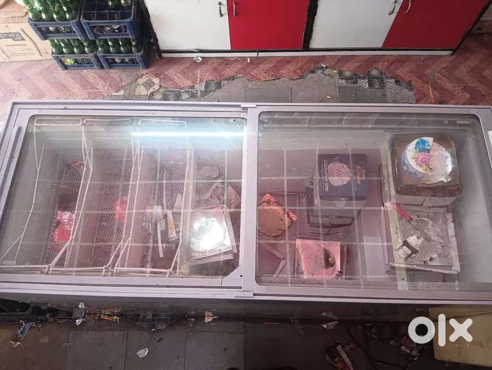 Blue Star fridge kanch wala 6 jali ke sath