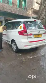 Ertiga driver
