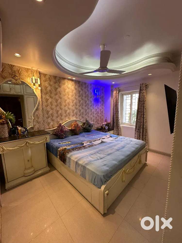 2 bhk flat on road Brindawan garden