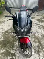Bajaj Pulsar 220 F