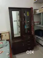 Dressing table