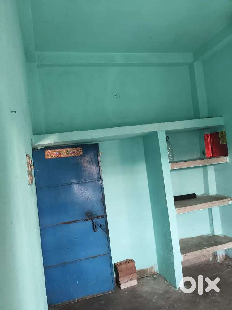 1 room bachelor allow