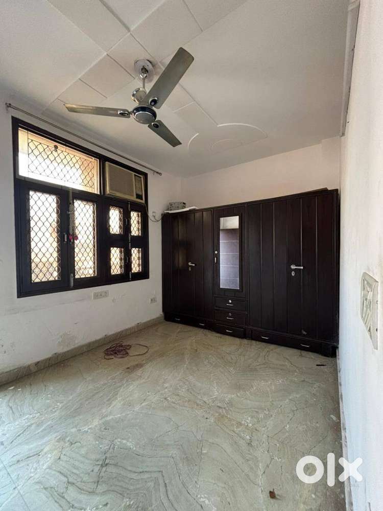 2 bhk fully furnished for rent in Ramesh nagar in prime location