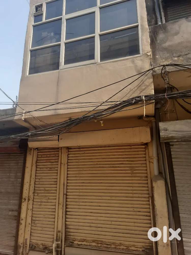 Shop for sale in prime location