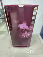 Godrej flower design meroon colour fridge 200 litres refrigerator